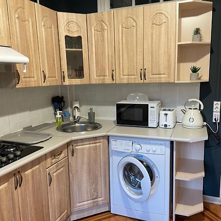 Freddies Apartment Киев Екстериор снимка