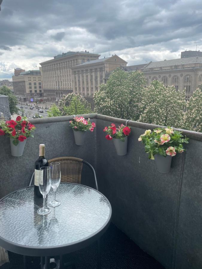 Freddies Apartment Киев Екстериор снимка