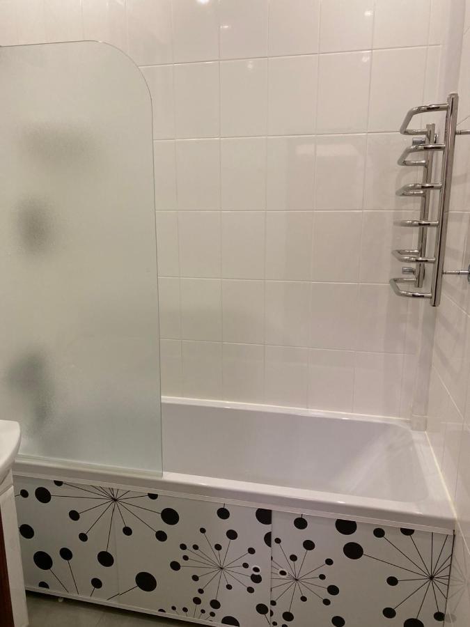 Freddies Apartment Киев Екстериор снимка